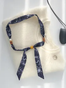 Vintage Paisley Seidentuch Halskette mit Holzperlen, verstellbare Pulloverkette für Damen.