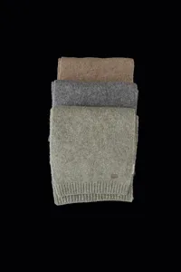 Einfarbiger Kaninchenhaar-Mischstrick Schal Winter warmer schmaler Strickschal Detailansicht