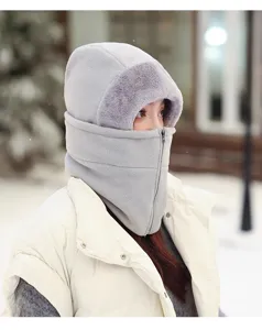 Berretto in pile invernale caldo e antivento con maschera facciale e scaldacollo per bici.