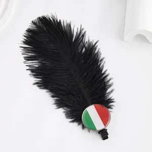 Pinza de pelo de pluma de avestruz retro con bandera de Italia, tocado vintage elegante.