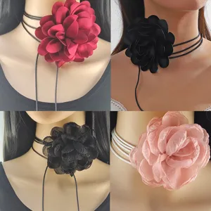 Collana Choker 3D in Tessuto a Camelia Fatta a Mano per Donna Design Stringato a Fiori Gioielli Catena della Clavicola