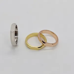 Set di anelli piatti tricolori minimalisti in argento oro e oro rosa gioielli.