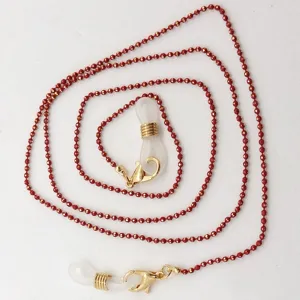 Rote Perlen Brillenkette Detailansicht, multifunktionale Maskenhalter Schmuckkette.