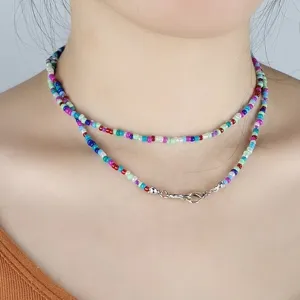 Collana con perline colorate multistrato moda choker gioielli da collo casual chic.