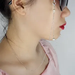 Parel brilketting maskerhouder multifunctioneel metalen accessoire sieraden detail