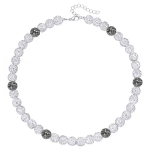 Collana con sfere di strass scintillanti e perle di cristallo per stile hip hop alla moda.