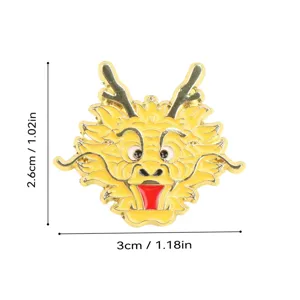 Broche de metal con esmalte dragon chino dorado insignia del zodiaco de regalo 2.6x3cm