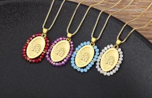 Collana con ciondolo ovale angelo placcato oro con perline di cristallo moda design