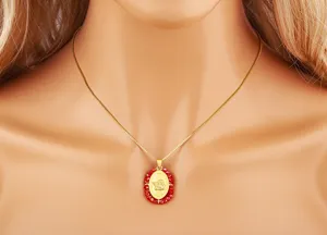 Collana con ciondolo ovale angelo placcato oro con perle di cristallo rosso moda