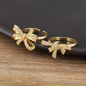 Vergoldete Zirkonia Schleife Offener Ring Eleganter Verstellbarer Schmuck Für Damen