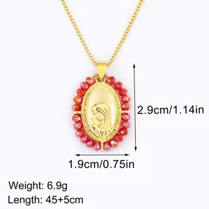 Koperen 18K vergulde vintage ovale maagd Maria hanger ketting met rode acryl kraaltjes.