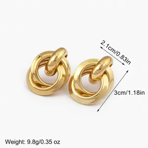 Orecchini a cerchio intrecciati dorati da donna, eleganti e minimalisti in metallo per tutti i giorni.