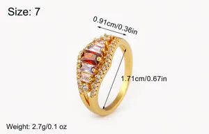 Nahaufnahme Detail des Vintage vergoldeten Zirkonia Rings mit bunten Steinen und Größendaten.