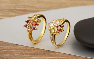 Kupfer 18K vergoldete bunte Zirkonia offene Ringe für Damen, retro Luxus Design.