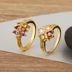 Vintage Luxus Geometrisch Strass Offener Ring Für Damen Galvanisiertes Kupfer Bunter Kristall Verstellbarer Schmuck Geschenk