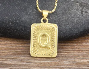 Men hip hop 18K gold plated copper letter Q pendant necklace with box chain jewelry.