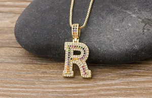 Gold color colorful cubic zirconia letter R pendant necklace hip hop fashion jewelry detail