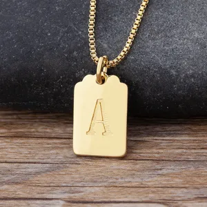 Collana con ciondolo lettera A iniziale in ottone placcato oro 18K minimalista