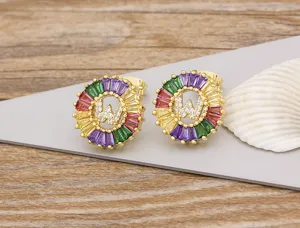 Gold-plated colorful crystal letter W stud earrings, exquisite zircon fashion jewelry.