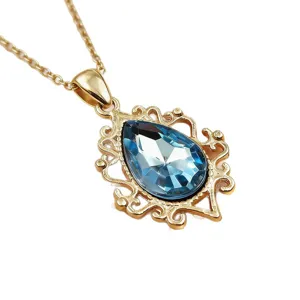 Collana con ciondolo in cristallo a goccia blu stile palazzo vintage elegante donna.