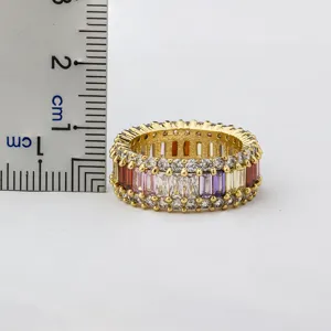 Anillo de eternidad con circonita colorida chapada en oro 18K para mujer, joyería de lujo.