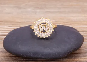 Exquisite Gold Plated Zircon Letter W Ring Minimalist Geometric Alphabet Ring Jewelry