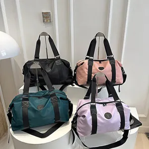 Large capacity travel duffel bag lightweight sports gym bag waterproof overnight luggage bag for women