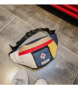 Koreanischer Streetwear-Farbblock-Gürteltasche mit verstellbarem Gurt und praktischen Taschen.
