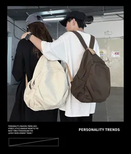 Freizeit Canvas Rucksack für Damen und Herren, retro einfarbige Schultasche, minimalistisch.