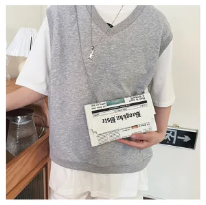 Sac bandoulière enveloppe en PU avec impression journal créative, sac à main décontracté.