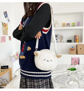 Süße Plüsch Schaf Umhängetasche für Damen, flauschige weiße Tiertasche im süßen Stil.