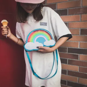 Bolso bandolera de nube arcoíris con lentejuelas para mujer, bonito bolso láser de dibujos animados.