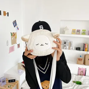 Suesse flauschige pluesch schaf umhaengetasche kawaii stil damen freizeit tasche.
