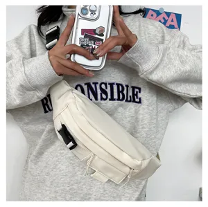 Lockerer Canvas Brusttasche für Damen, minimalistische einfarbige Umhängetasche Alltag.