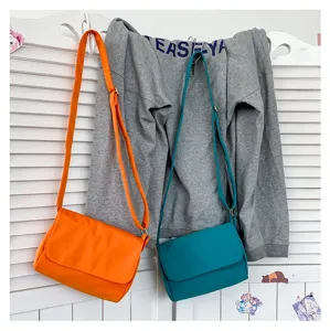 Minimalistische einfarbige Umhängetasche Damen Freizeit Mode Schultertasche orange teal.