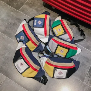 Koreanische Streetwear Farbschnitt Gürteltasche stylische Canvas Brusttasche Hip-Hop Bauchtasche
