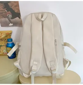 Zaino casual beige per uso quotidiano, borsa scolastica capiente con tasche con zip.