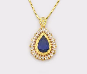 Elegante collana con pendente a goccia in zircone placcato oro 18k pietra blu.