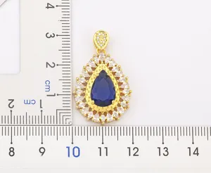 Ciondolo Goccia Zircone Blu Placcato Oro 18K Collana Cristallo Elegante Dettaglio