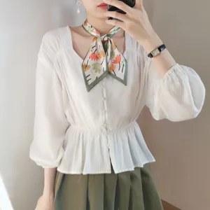 Pequeño pañuelo de seda chic de doble cara, elegante cinta puntiaguda para accesorio de cuello.