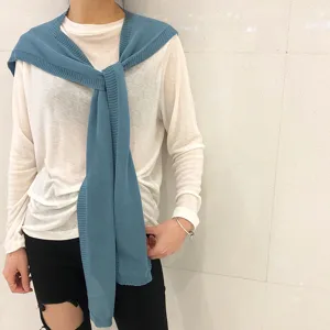 Stilvoller Eisseide Sonnenschutz Schal, einfarbiger geknoteter Pullover Schal Damen.