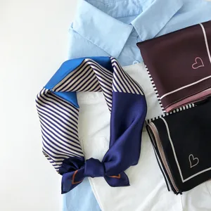 Chikales Seiden-Quadratuch im Retro-Design für Damen, elegantes Herbst-Halstuch-Accessoire.