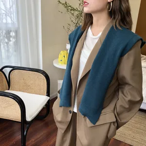 Einfarbiger Strick Schal Damen Herbst Winter Mode stilvolle Umhang elegante Pullover Deko