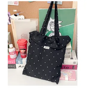 Schwarze florale rüschen tote bag, lässige chiffon umhängetasche damen sommer strand urlaub tasche.