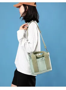 Μικρή τσάντα tote από καμβά ώμου casual πράσινο της φασκομηλιάς καθημερινό αξεσουάρ.