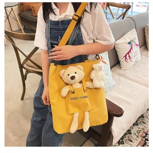 Bonito bolso cruzado de lona con oso de dibujos animados, estilo japonés casual.