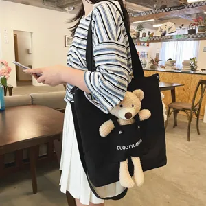Bolso tote de lona lindo con muneco de peluche para mujeres, bolso cruzado informal de estilo japones.