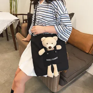 Bolso cruzado de lona lindo para mujeres con muñeco de oso de peluche, estilo japonés chic