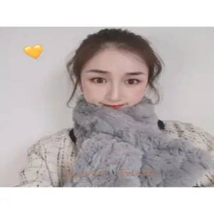 Winter warm grey faux rabbit fur scarf for women, soft fluffy plush neck warmer daily wear.