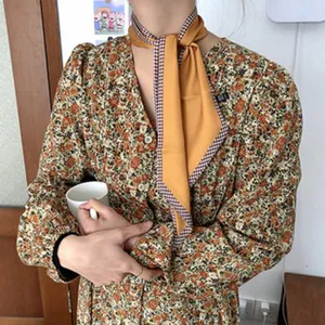 Foulard en soie étroit et long de style coréen, ruban jaune élégant pour le cou ou les cheveux.